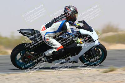 media/Mar-28-2022-Superbike Trackdays (Mon) [[b8603d0f67]]/Open Track Time/Turn 3 Inside/